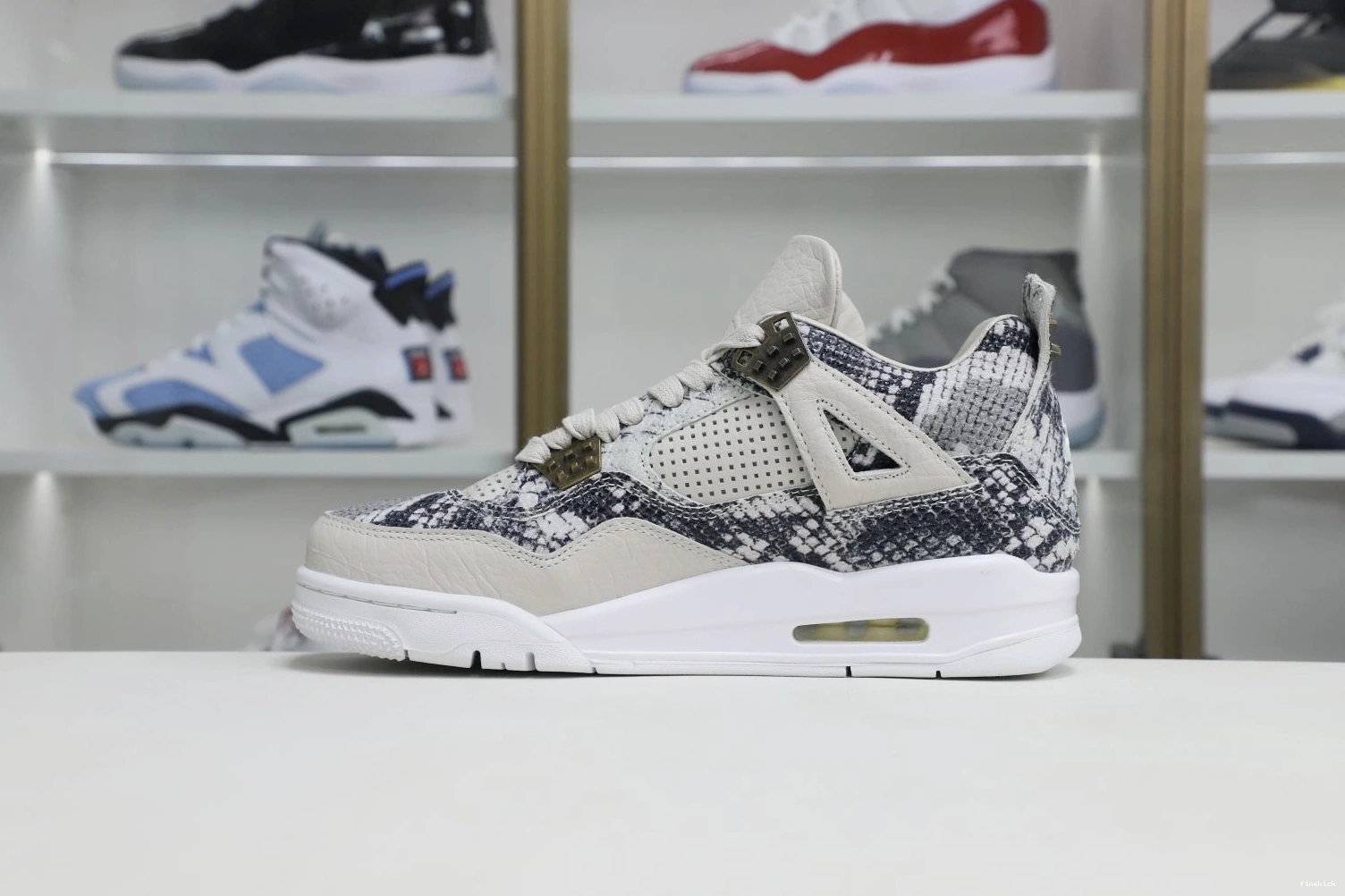 4 Jordan retro Jordan snakeskin Air 1102